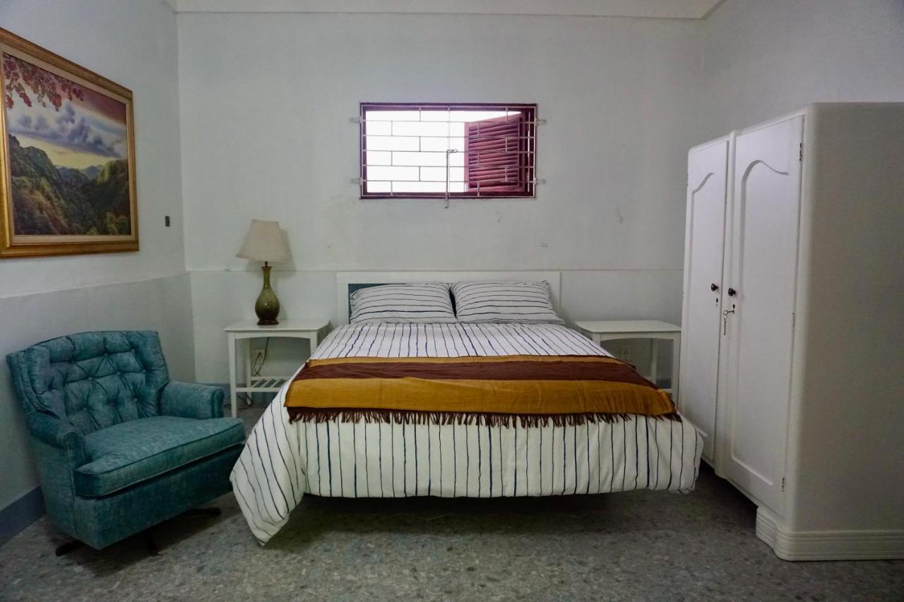 Ostello Gordon Town Kotch Kingston Esterno foto